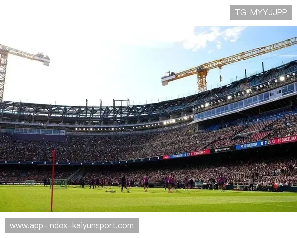 巴萨首战诺坎普气氛重燃？球队士气爆满